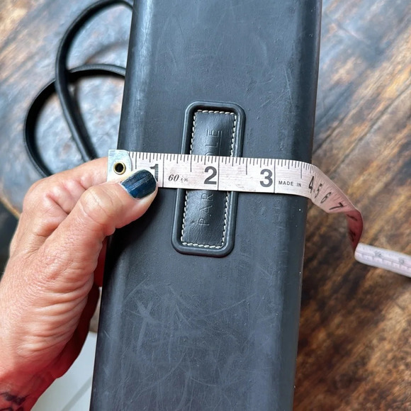 Vintage Dooney and Bourke zip zip satchel black leather Parasole rubber bottom - Picture 16 of 16